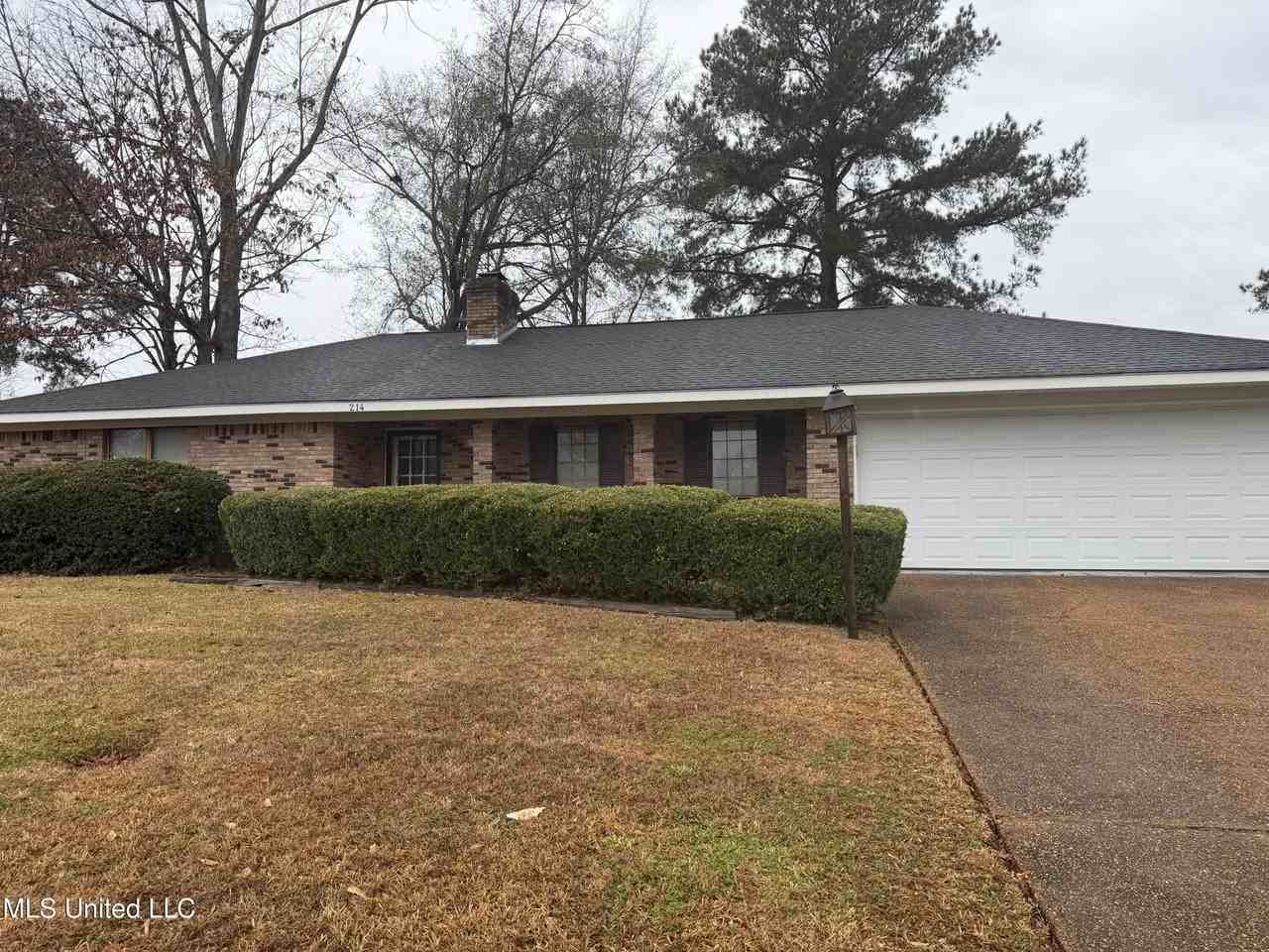 214 Casa Urbano Dr - Photo 2 of 14