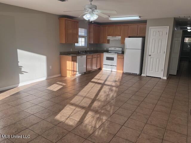 8104 Laredo Ave - Photo 3 of 23
