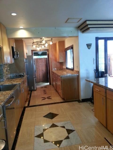 403 Koko Isle Cir - Photo 2 of 18