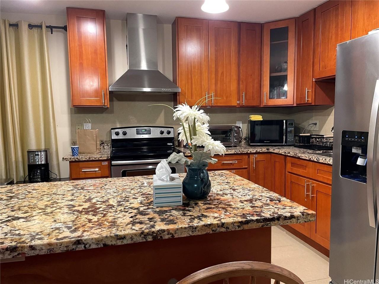 3223 Monsarrat Ave #A - Photo 3 of 12