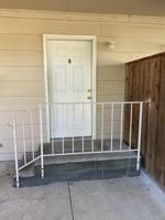 featured image of 4120 Henry Ct #B