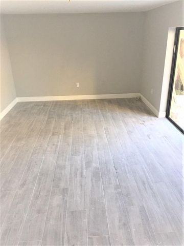 2915 Southwest 22nd Circle - Photo 4 of 5