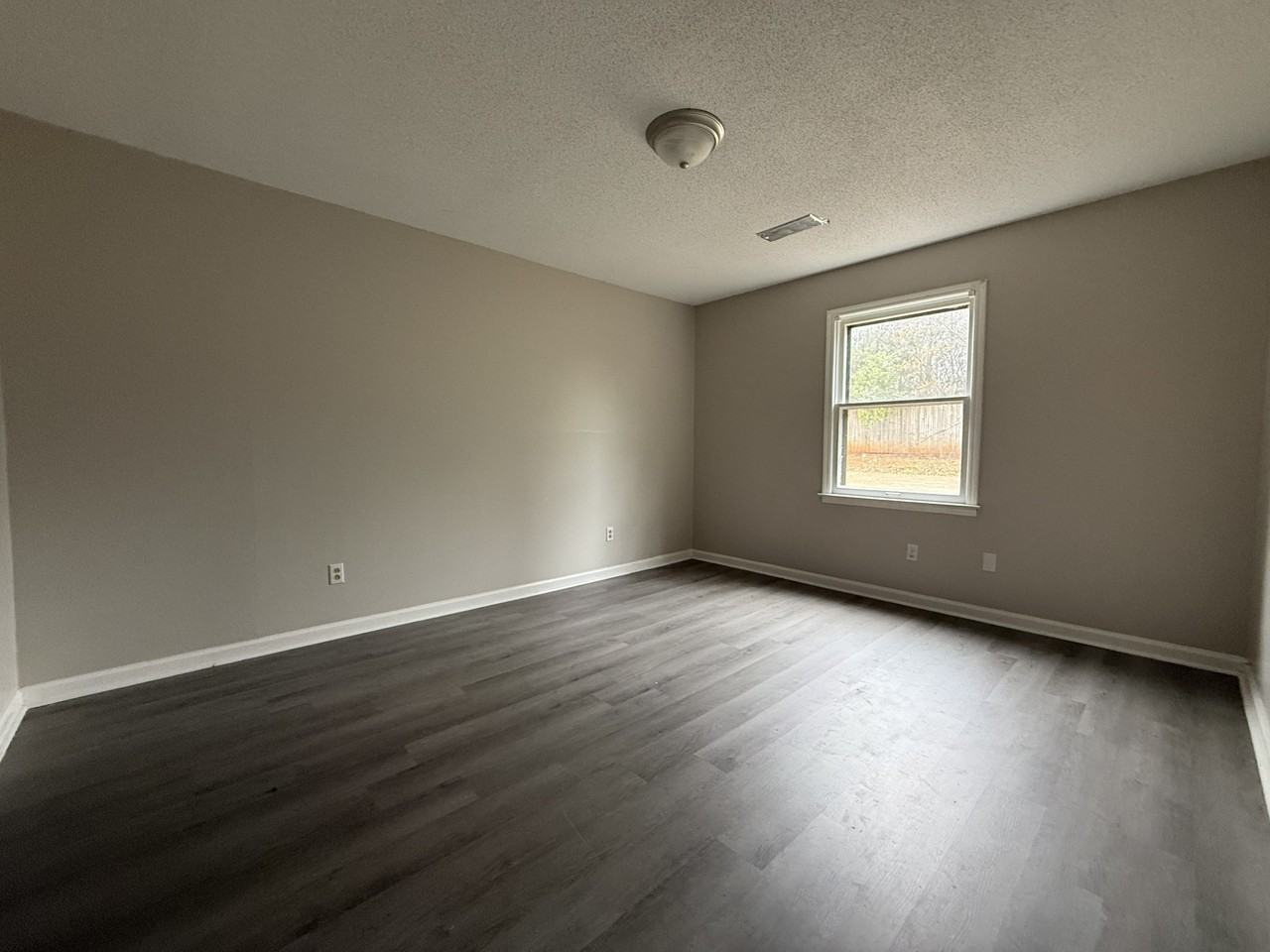 4414 Bonnell Dr Nw #B - Photo 3 of 10