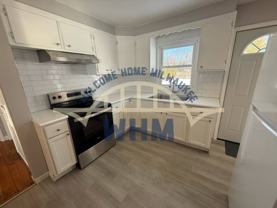 2240 W Lawn Ave - Photo 1 of 1