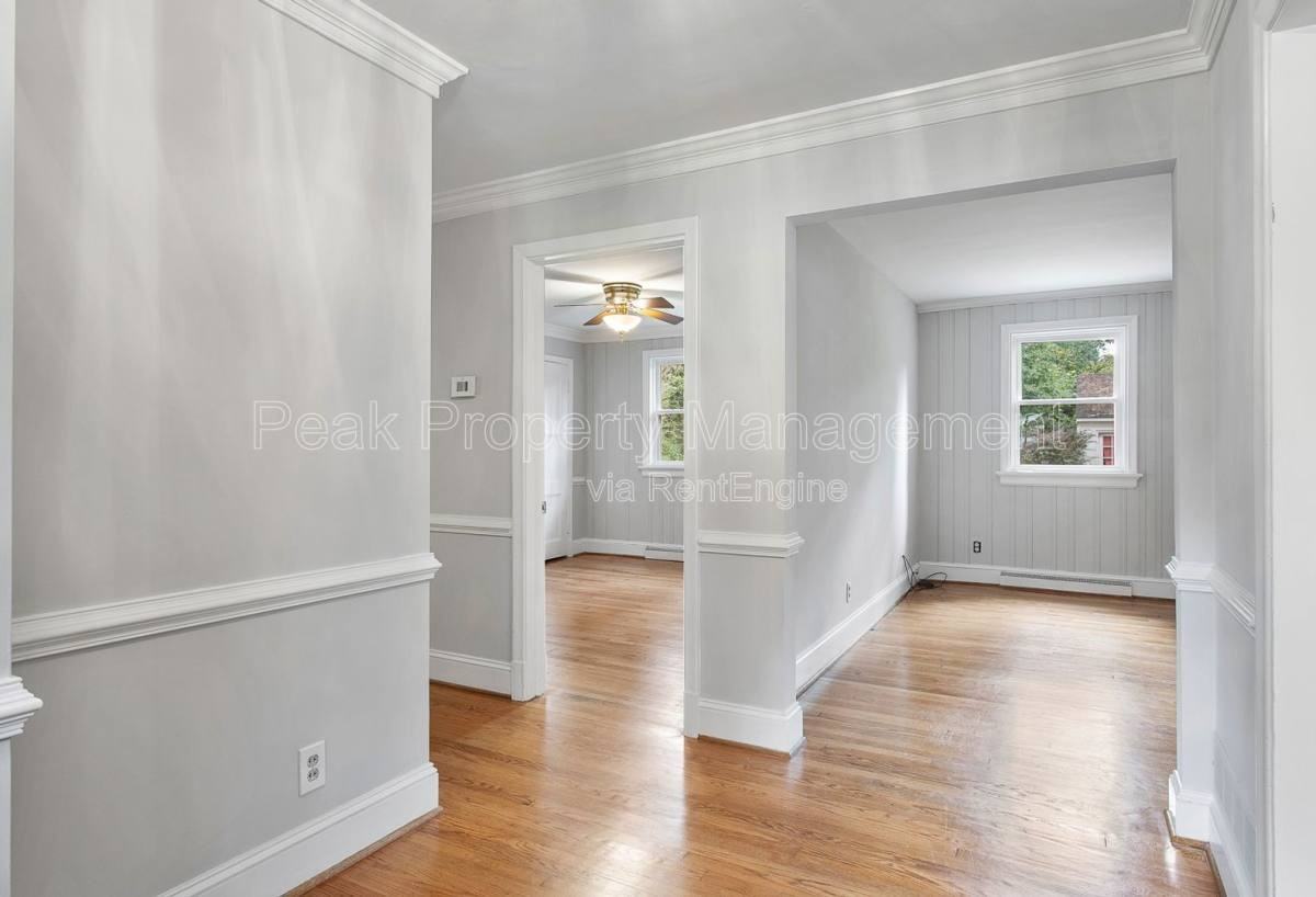 Scotsview Dr - Photo 5 of 5