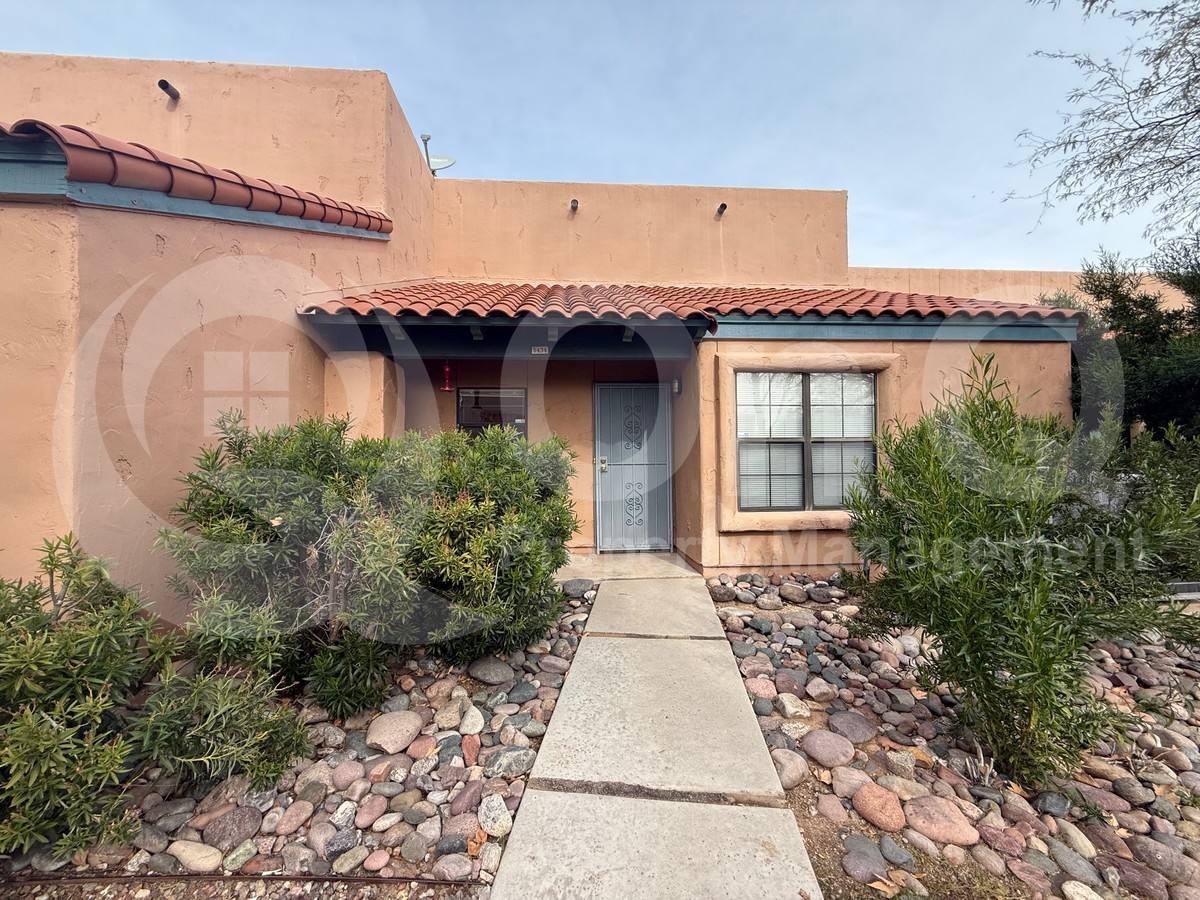 5434 N Via Del Arbolito - Photo 6 of 10