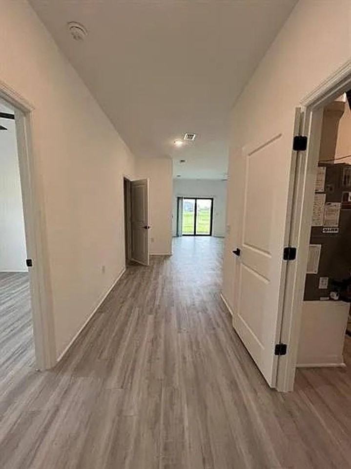 4697 Golfview Blvd - Photo 2 of 10