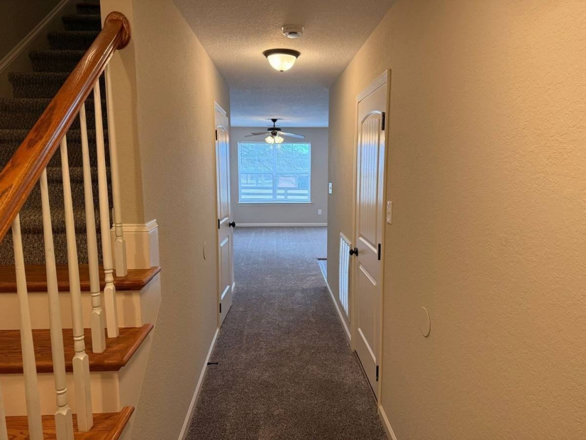 2403 Talbott Way - Photo 3 of 10