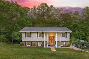 featured image of 112 Magnolia Cir