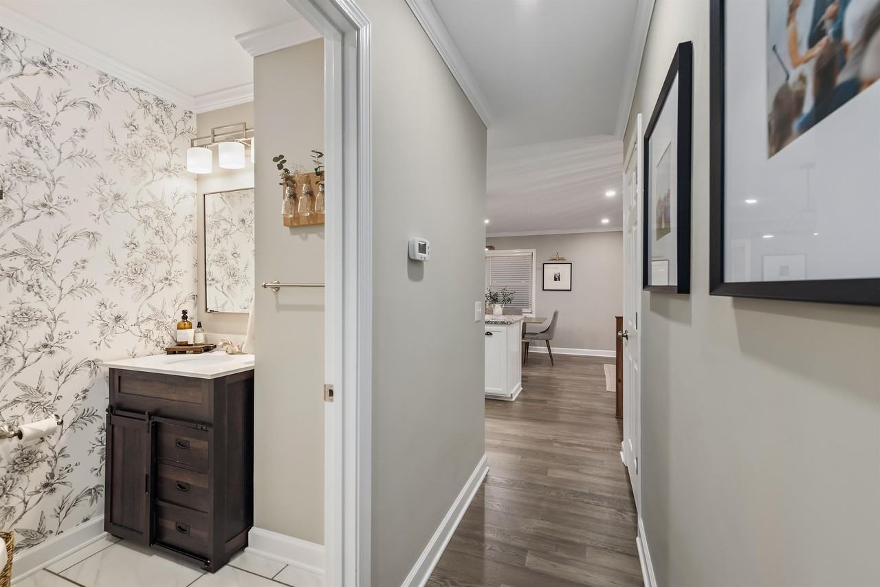 112 Magnolia Cir - Photo 6 of 50