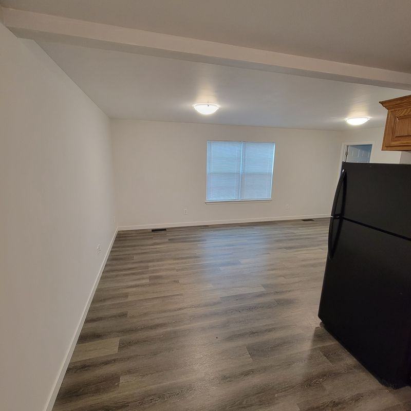 25 Lyles Rd ##C - Photo 4 of 8