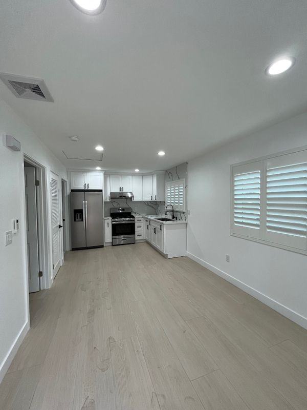 8682 Oasis Ave ##B - Photo 2 of 9