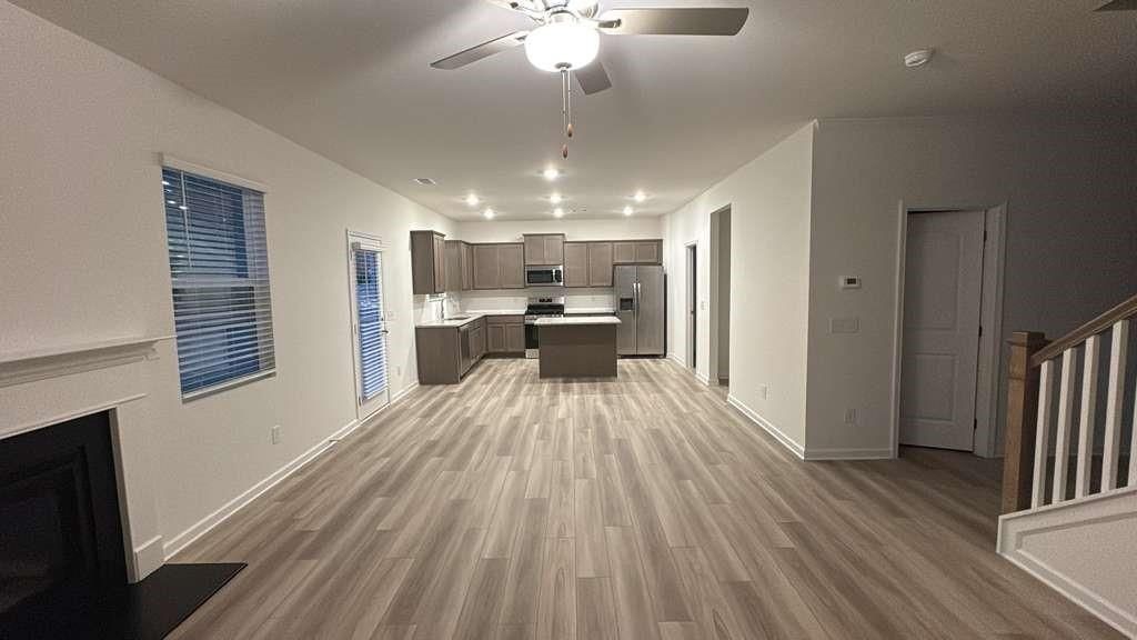 576 River Run Dr - Photo 4 of 19