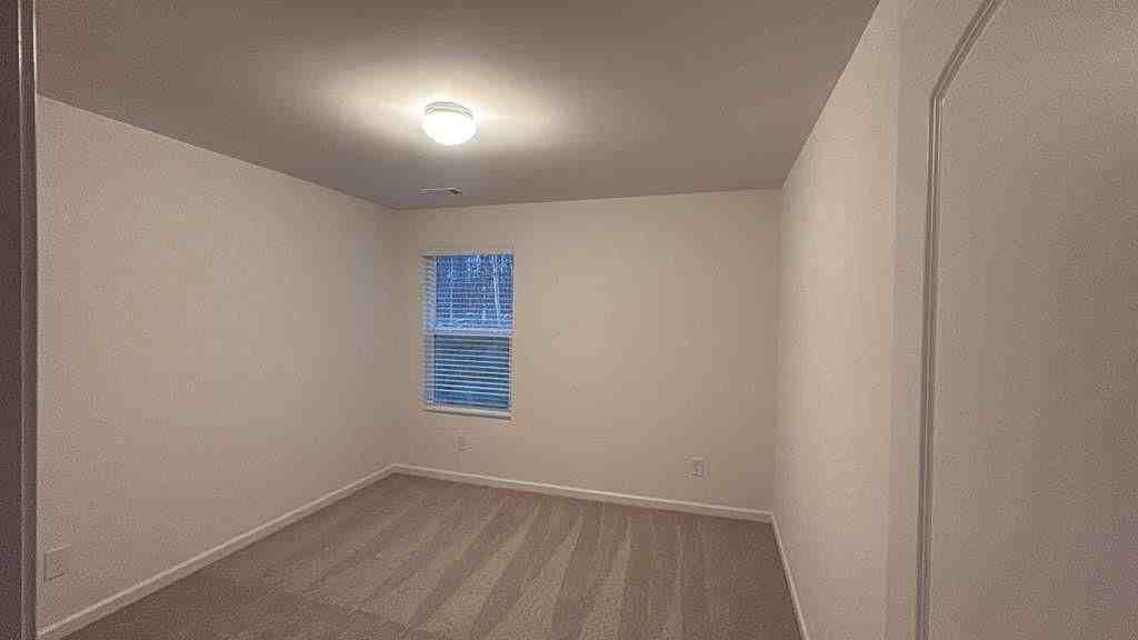 576 River Run Dr - Photo 6 of 19