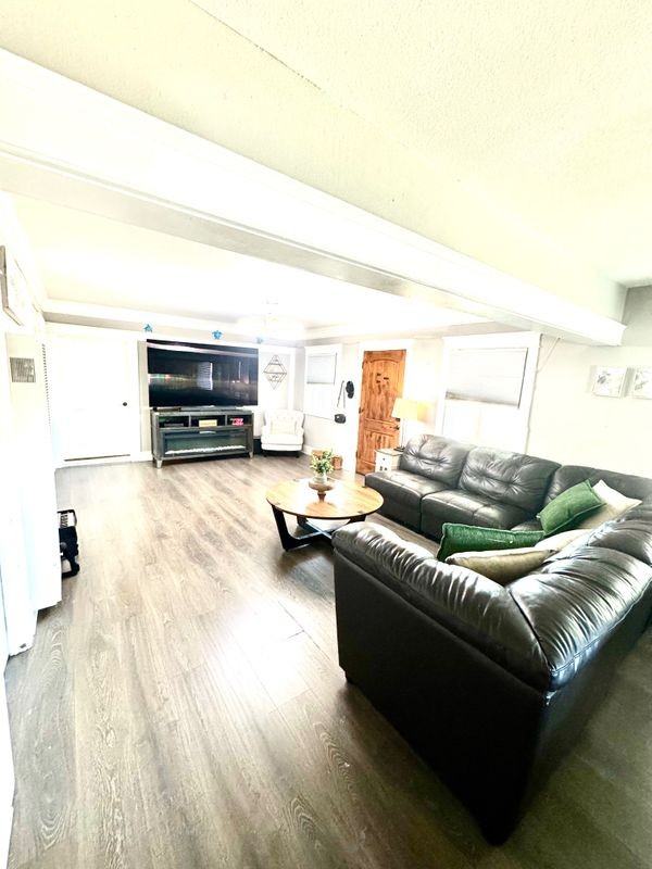 816 W 120th St - Photo 7 of 19