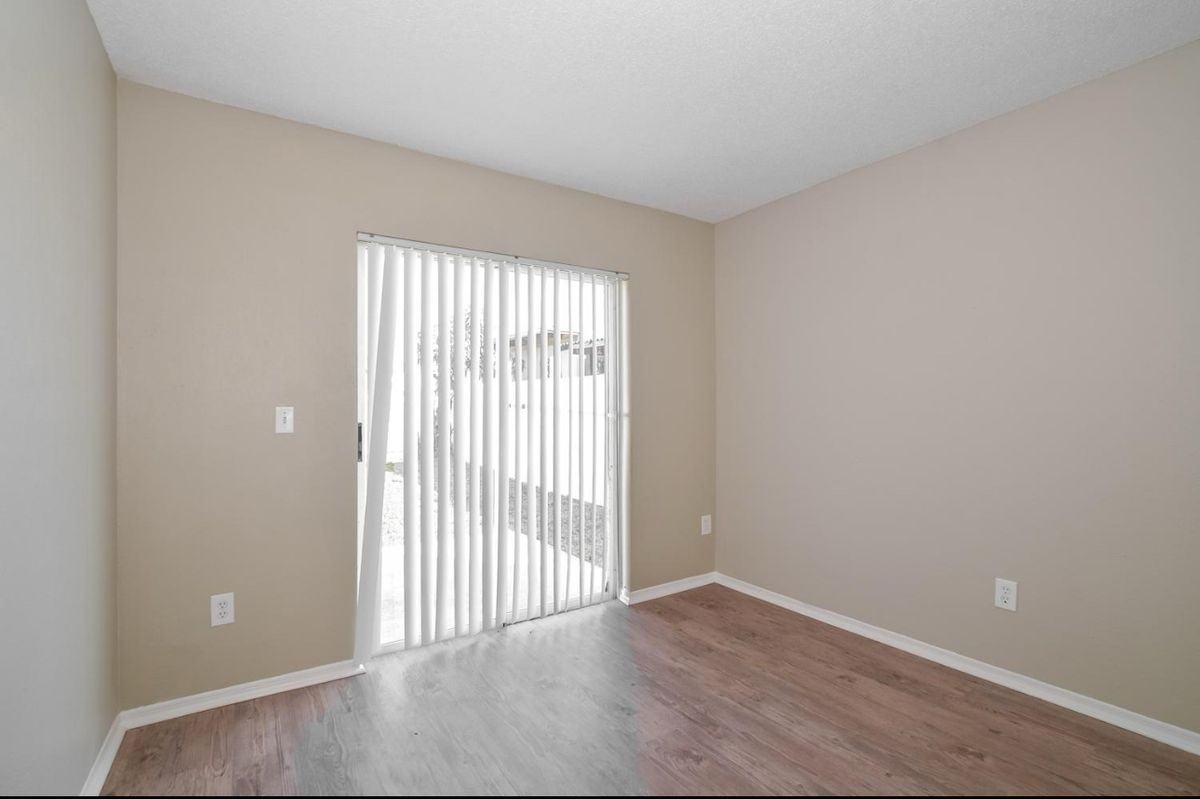 7817 Sagebrush Pl - Photo 7 of 10