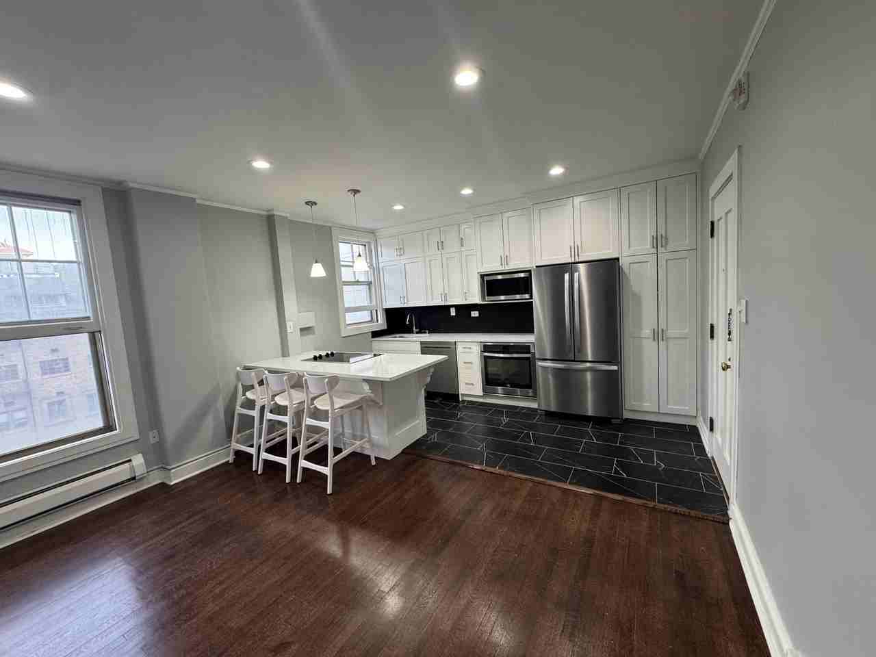 29 S State St - Photo 2 of 7