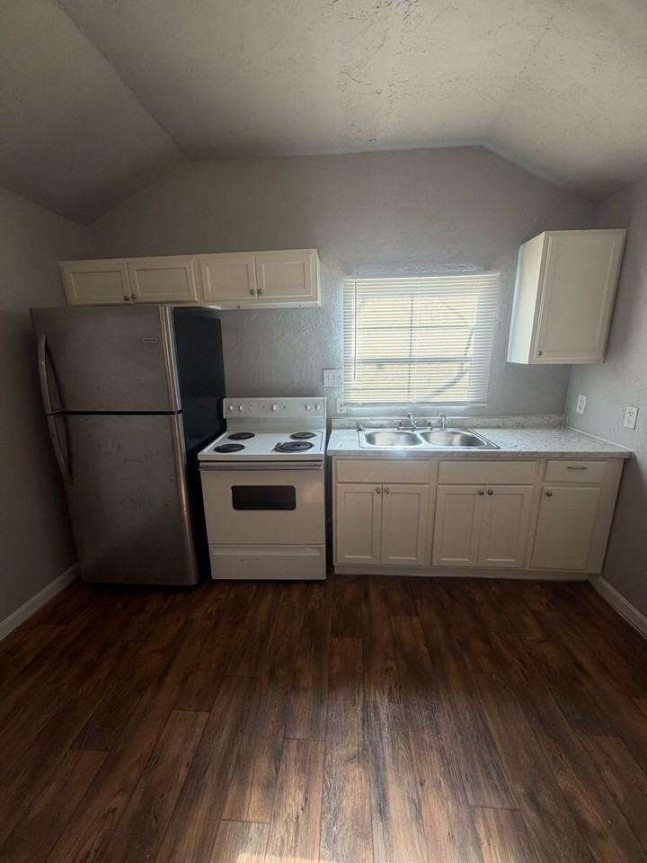 Interstate 20 Service Rd - Photo 4 of 6