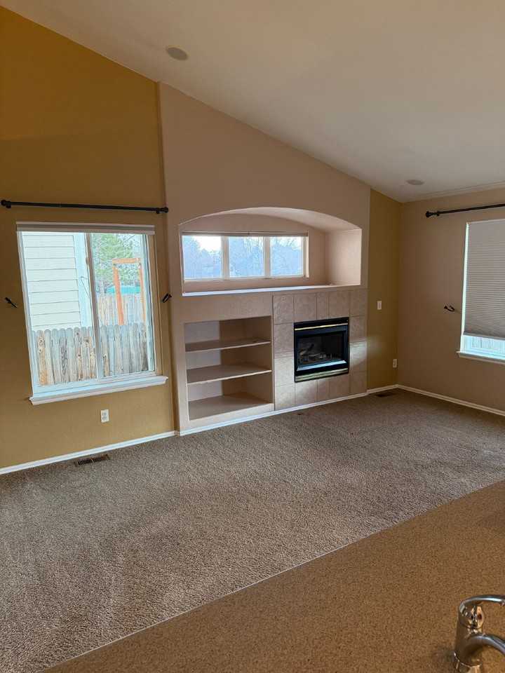 2606 E 116th Ave - Photo 5 of 26