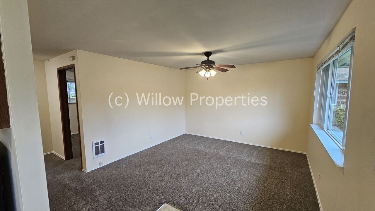 9205 Hipkins Rd Sw - Photo 4 of 9