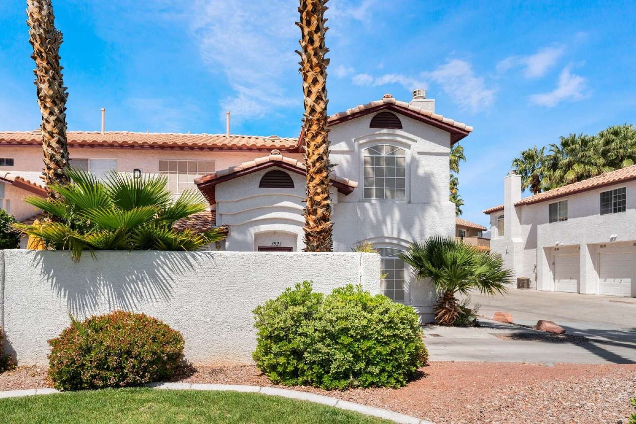 3823 Starfield Ln - Photo 2 of 35