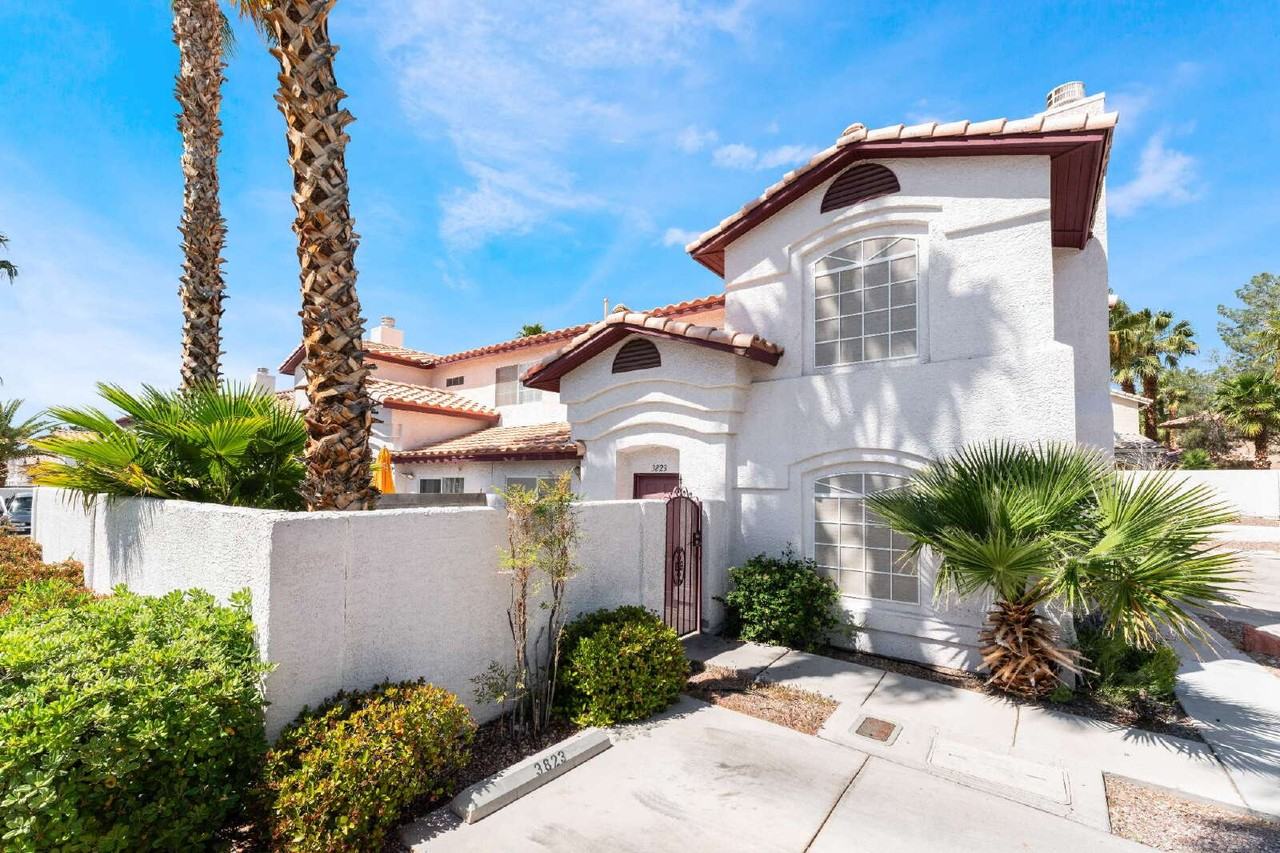 3823 Starfield Ln - Photo 5 of 35