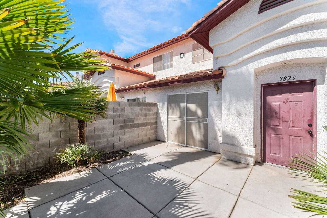 3823 Starfield Ln - Photo 7 of 35