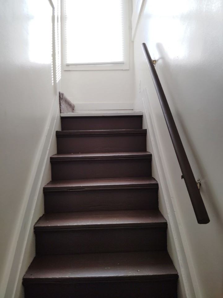 814 S 37th St - Photo 7 of 11