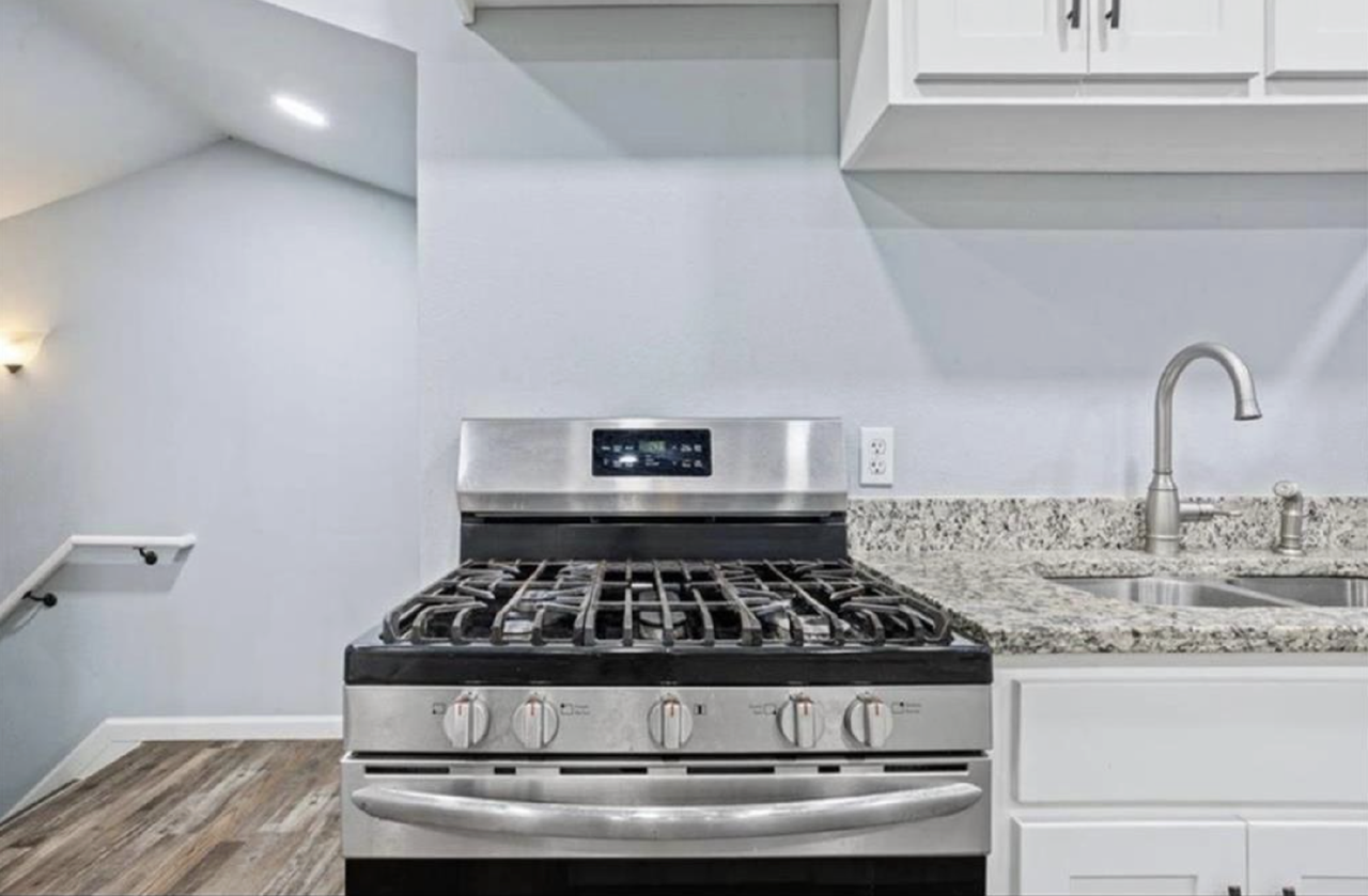 117 S Emma #B - Photo 6 of 18