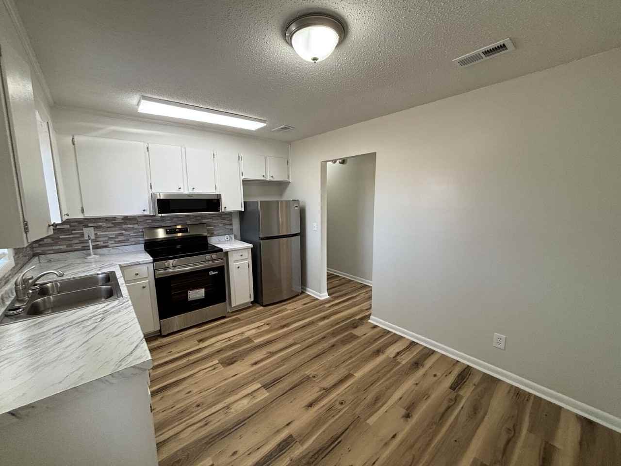 23 Dasinger St - Photo 5 of 15