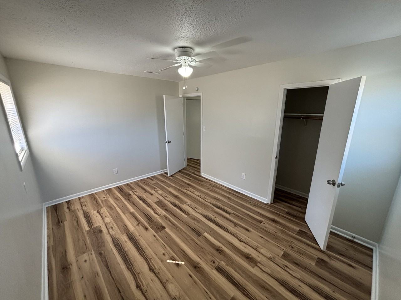 102 Parker Dr - Photo 5 of 14