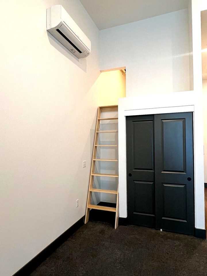 Printshop Lofts - Photo 7 of 11