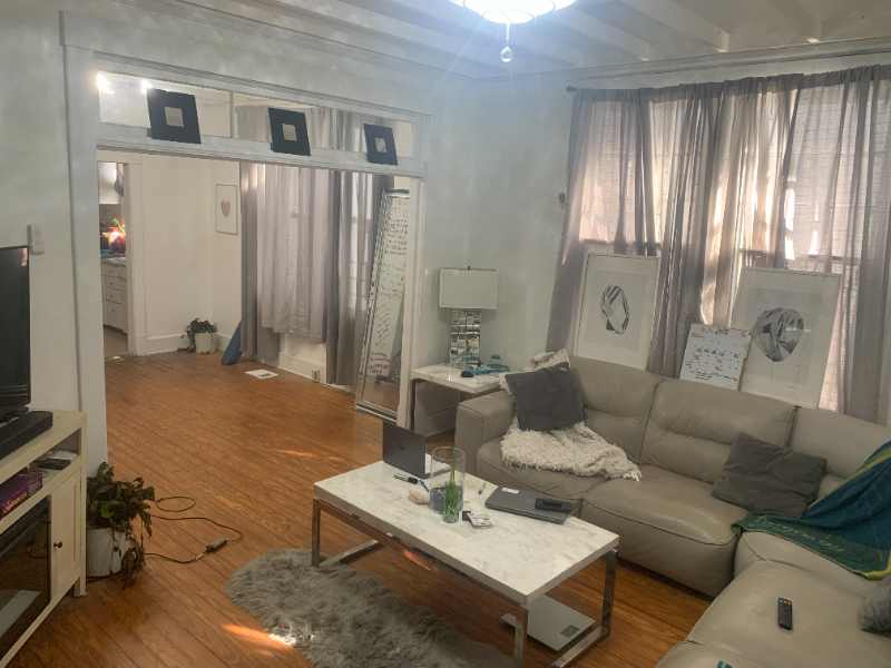 1014 W 39th St - Photo 2 of 14