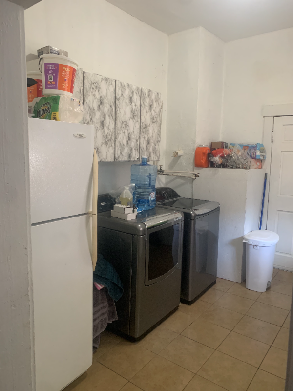 1014 W 39th St - Photo 6 of 14