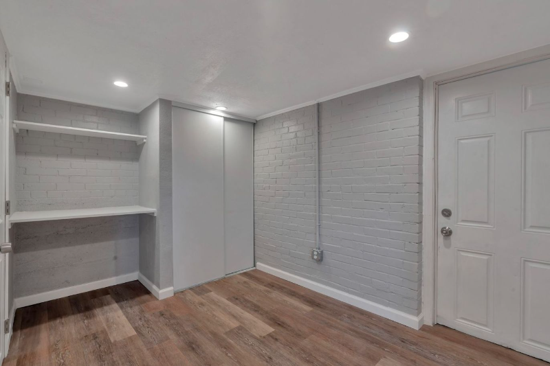 4645 Newland St #3 - Photo 6 of 20