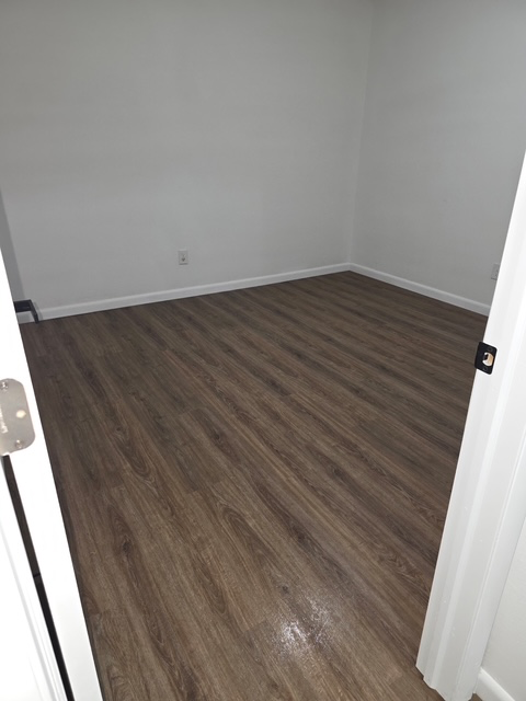 2920 Se 53rd Ct #B - Photo 7 of 9