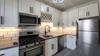 7507 Oxford Dr #3rdFL - Photo 1 of 1