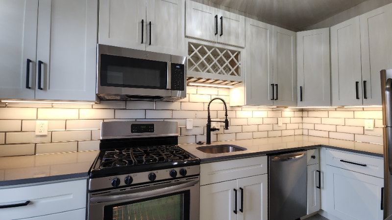 7507 Oxford Dr #3rdFL - Photo 7 of 18