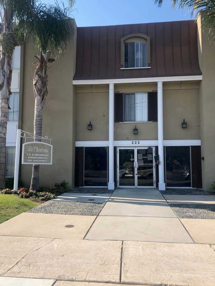 Le Chateau - Photo 3 of 37