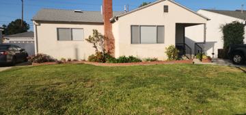 featured image of 4923 W.St.