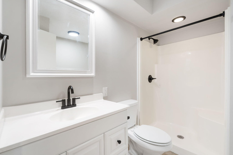 145 S Allen Ave - Photo 7 of 17