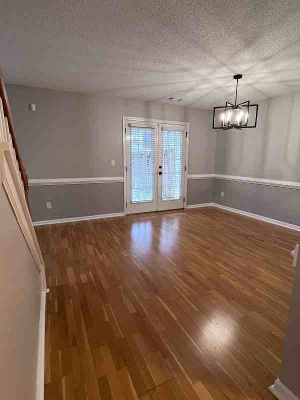 530 City Park Dr - Photo 7 of 29