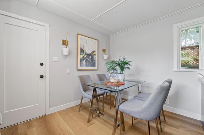 102 Olive St - Photo 6 of 15