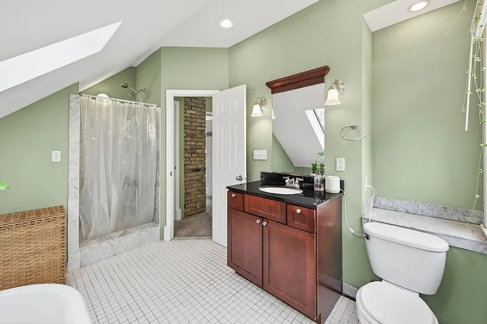 3610 Dupont Ave N - Photo 3 of 9