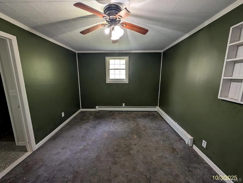 469 Eatontown Rd - Photo 2 of 7