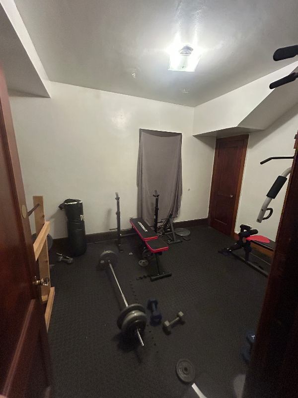 531 Seymour St #1 - Photo 5 of 10