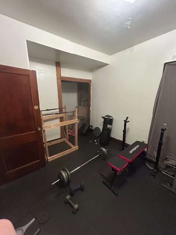 531 Seymour St #1 - Photo 6 of 10