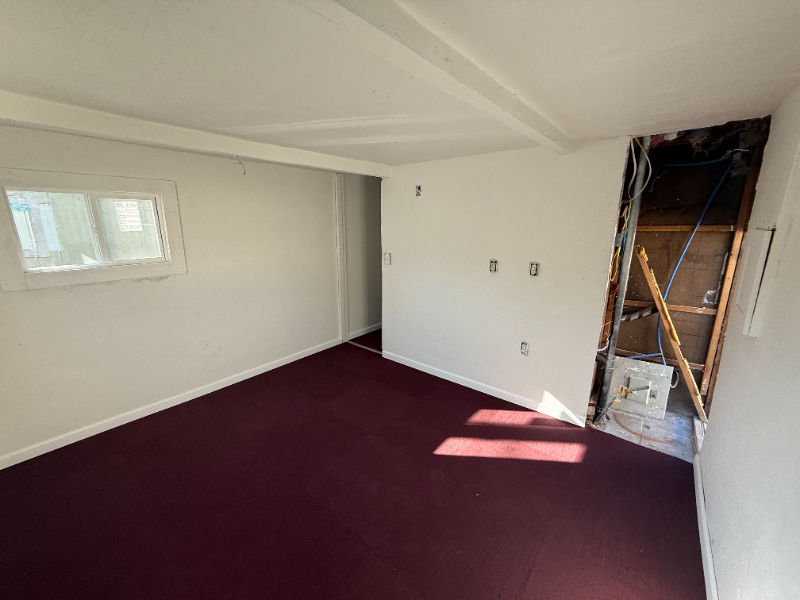 2825 Se 14th St #20C - Photo 7 of 9