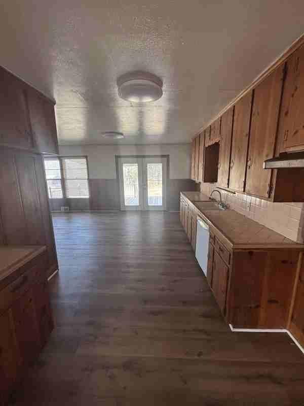 4206 Idylwood Ln - Photo 6 of 17