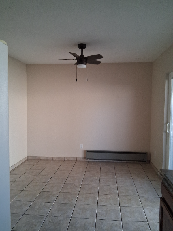 1234 N Willow St - Photo 4 of 9